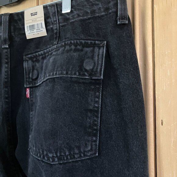 Levi's Womens '94 Baggy Cargo Pants Straight Leg Jeans Size 31x32 Black AN NWT - Picture 11 of 12